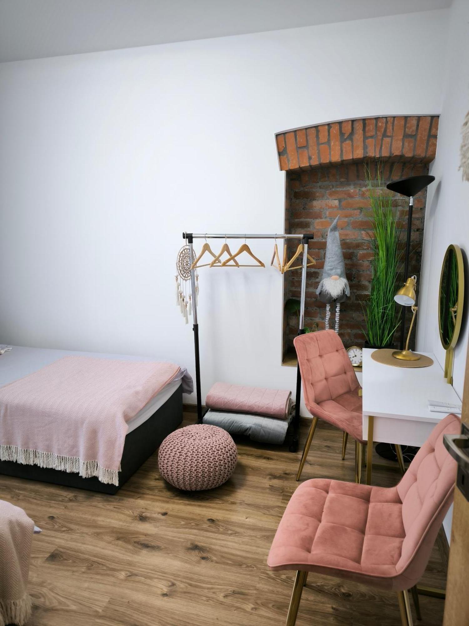 Dawna Mleczarnia Apartamenty Sosnowy Nowa Ruda Exterior foto